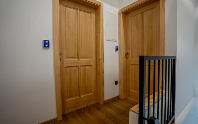 HIŠA NA VOGALU Apartments near Lake Bled