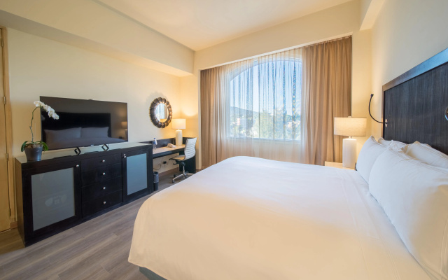 Real InterContinental San Salvador at Metrocentro Mall by IHG