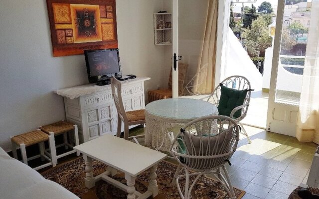 Owner Solidarity - Reduction of Prices - 3