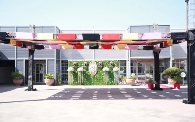 The Mark Suites