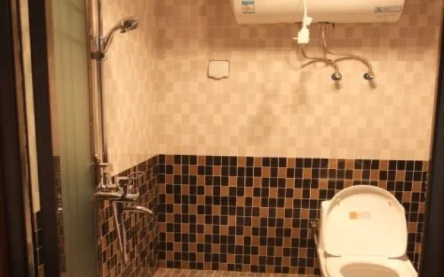 Chun Tian Hui Gu Holiday Hotel