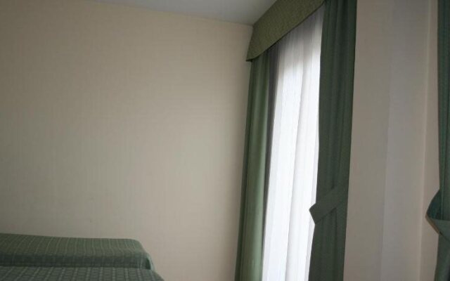 Hotel Austria 76