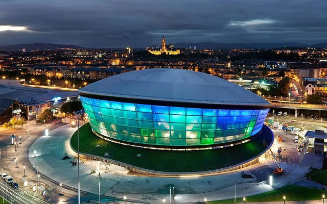 Glasgow Central Riverview Luxury Apartment (Sleeps upto 8)