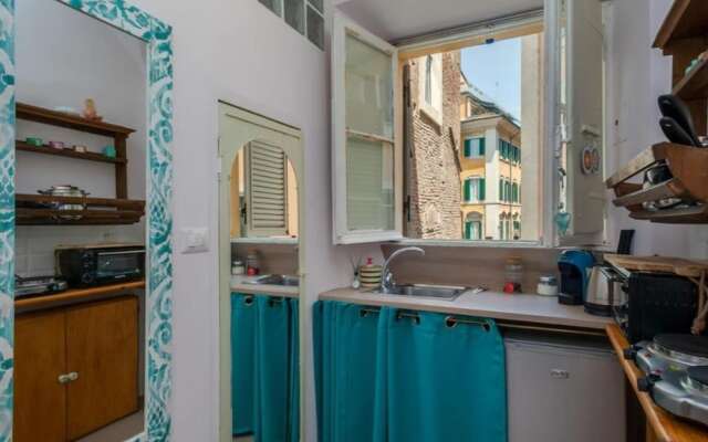 Studio in Roma, With Wifi
