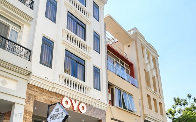OYO 136 Aparthotel 75