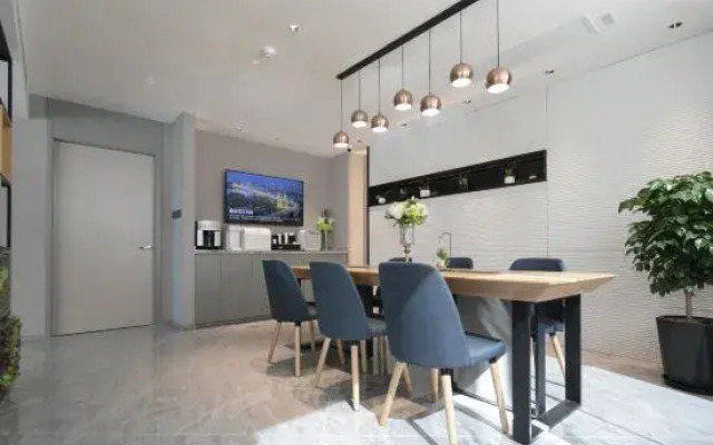 Homeinn Selected Hotel (Wuhan Fanhai CBD)
