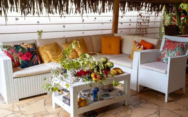 Manaeva Lodge