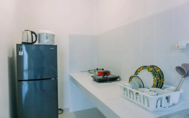 Modern Look And Spacious 1Br At Neo Soho Apartment