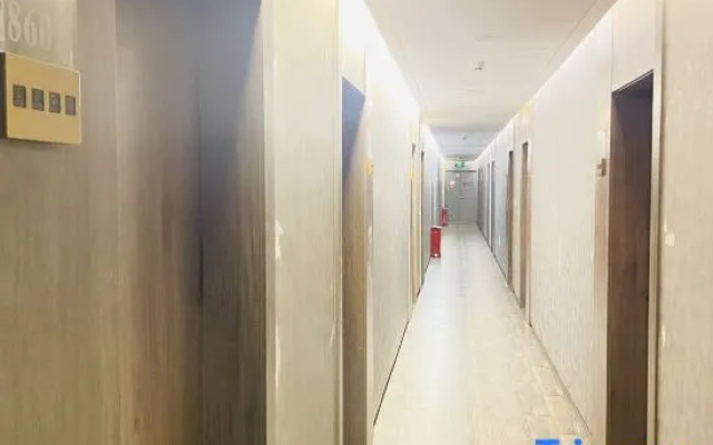 Urumqi Aocheng Hotel