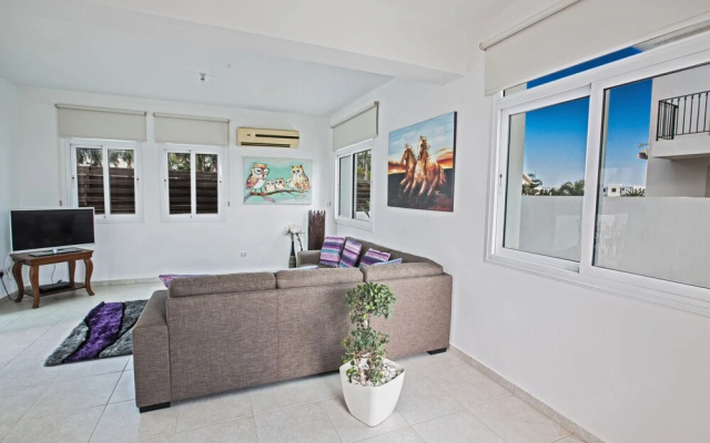Protaras Holiday Villa Me25
