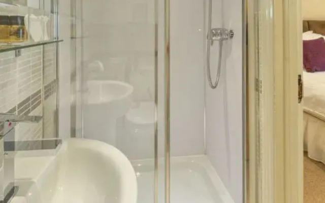 The Bondgate Boutique