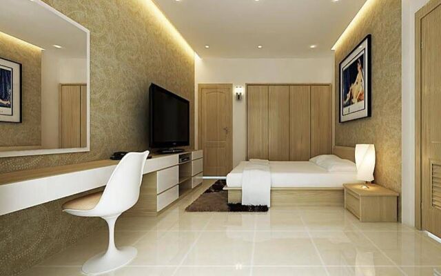 Eden Roc Hotel