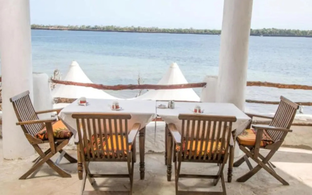 Shimoni Reef Lodge
