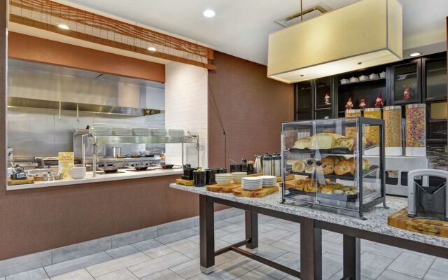 Hilton Garden Inn Fayettevile