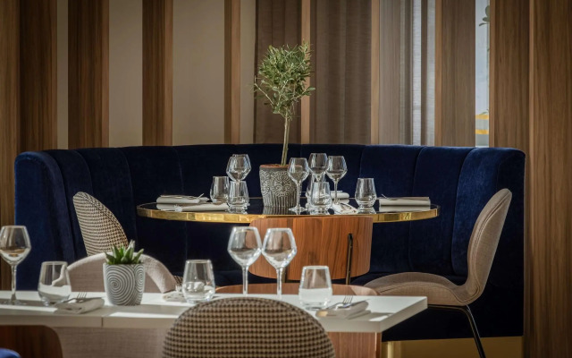 GOLDEN TULIP LYON OUEST TECHLID - Hotel & Spa