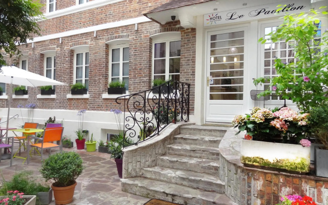 Hotel le Pavillon