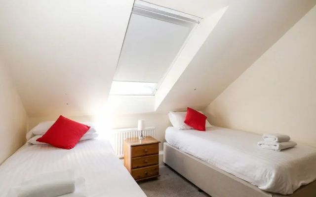 Marine Court Three Bedroom Second-floor Apartment 34