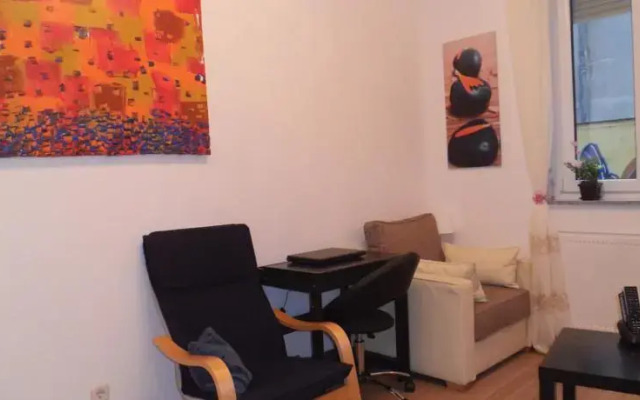 Alma's 34 Studio Apartman