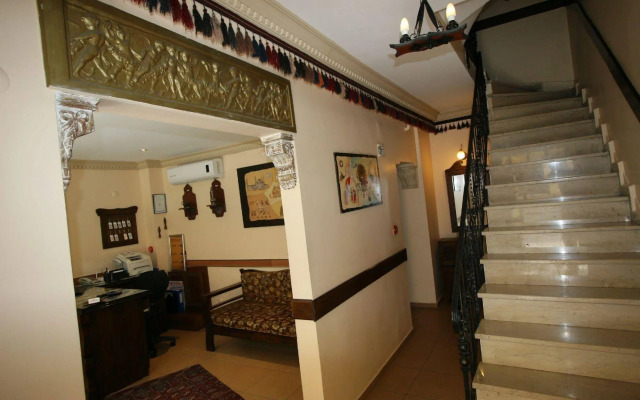 Istanbul Hanedan Hotel
