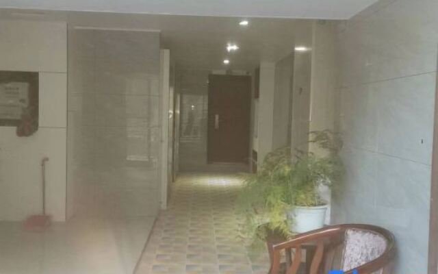 Yajiang Kangba Hanzi Hotel