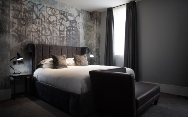 Malmaison Reading