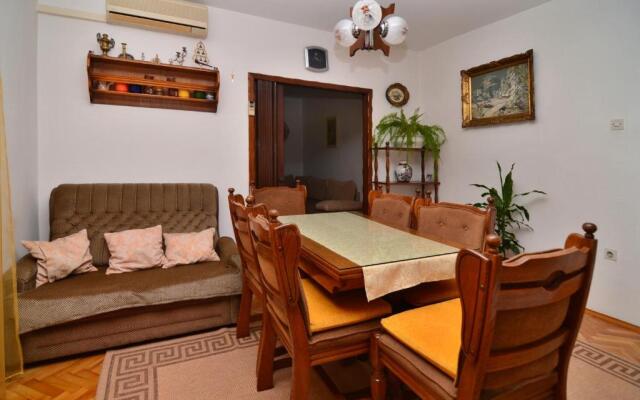 Mucic Apartments