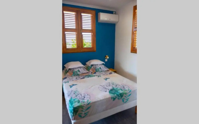 Live in Precious - Noubana Tona***