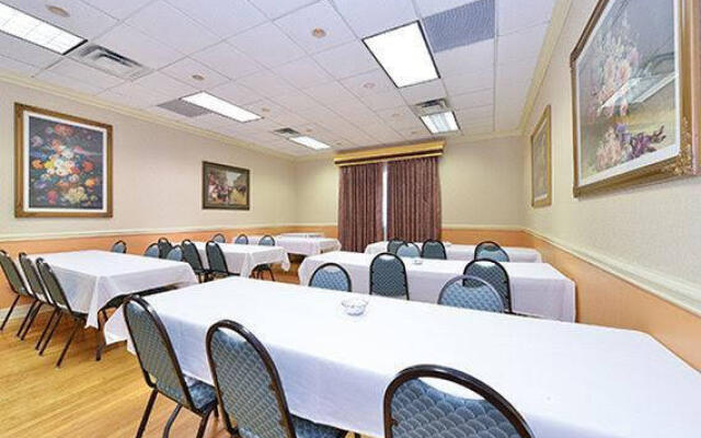 Holiday Inn West Memphis-i-55