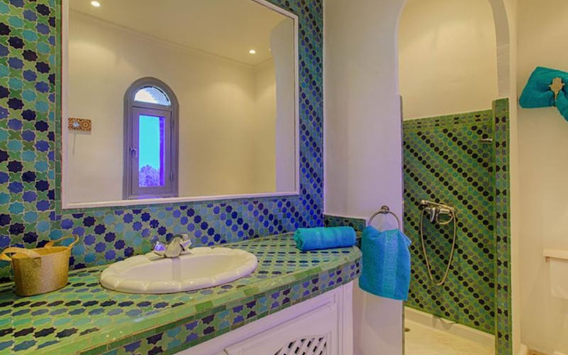 Villa les Oliviers 2 Bedrooms - A Setting of Tranquility