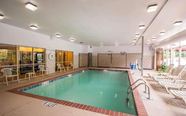 Quality Inn & Suites Germantown North