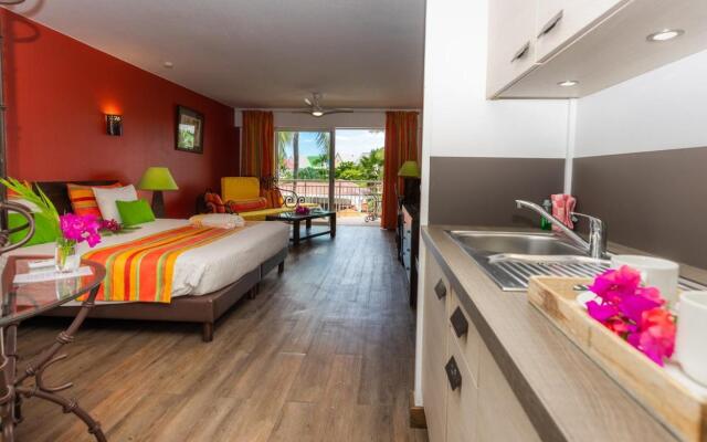 PALM COURT RESIDENCE 4 Stars