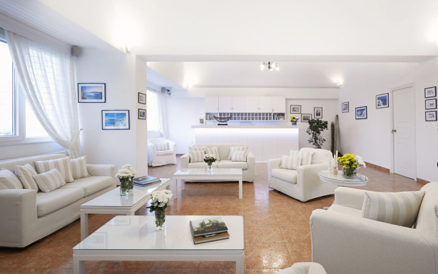 Milos Villas Hotel
