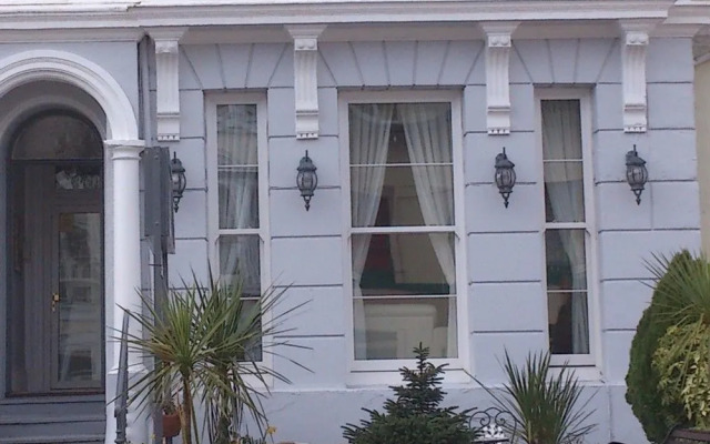 Trelawney Hotel