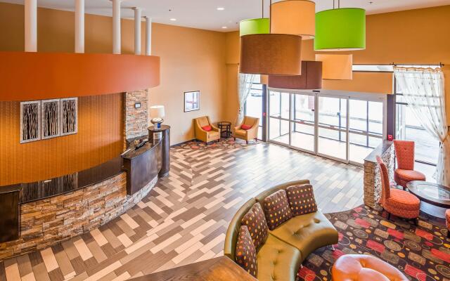 Best Western Luxbury Inn Fort Wayne