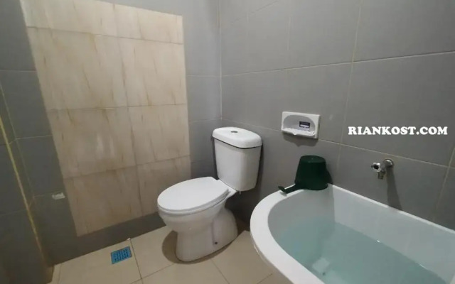 Rian Kost - Hotel Penginapan Murah Pusat Kota Palembang