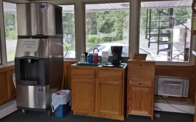 Budget Inn Fairport