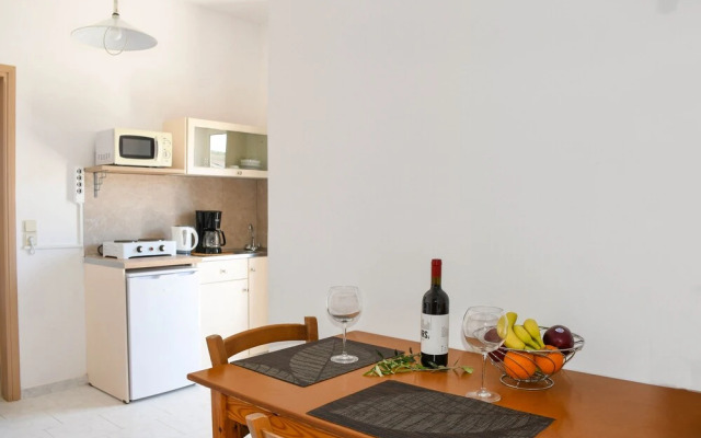 Litinas Apartments