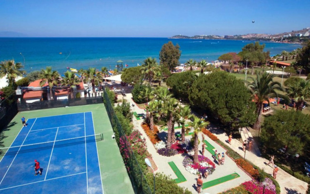 Batihan Beach Resort & Spa