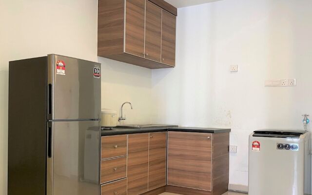 OYO 90192 Mansion One Suites