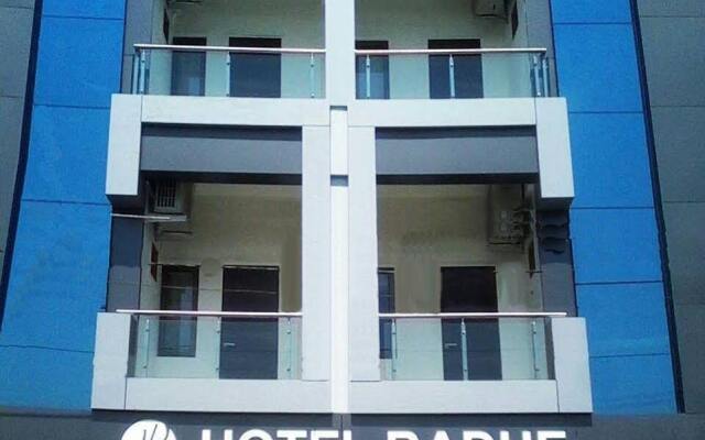 Radhe Motel