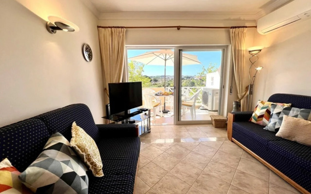 Albufeira Valley 1 With Pool by Homing