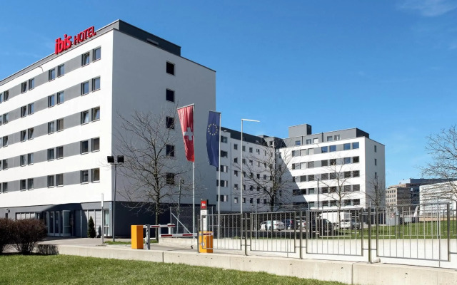 ibis Zurich Messe-Airport