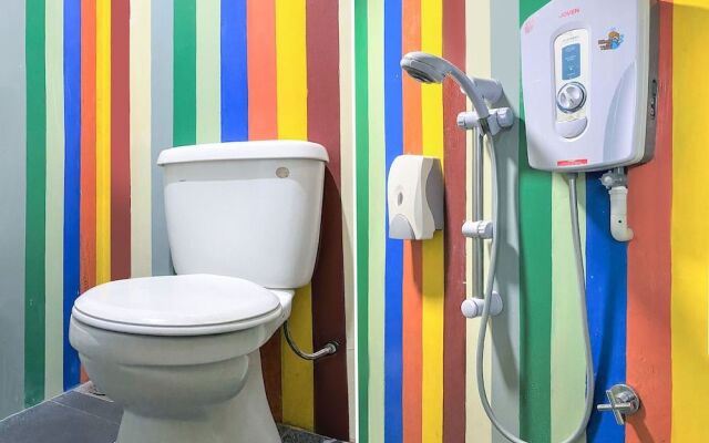 Spot On 90123 Rainbow Guest House