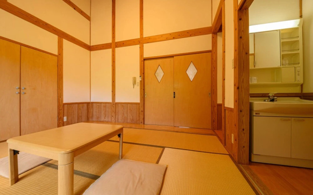 Yufuin Flora House