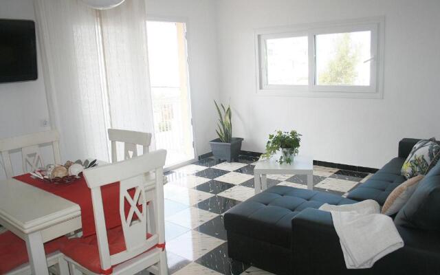 Fantastic, 100 meters from the beach