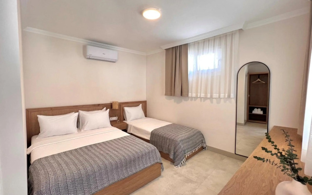Lavinya Otel