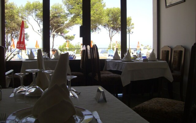 Hotel Mizrana Tigzirt