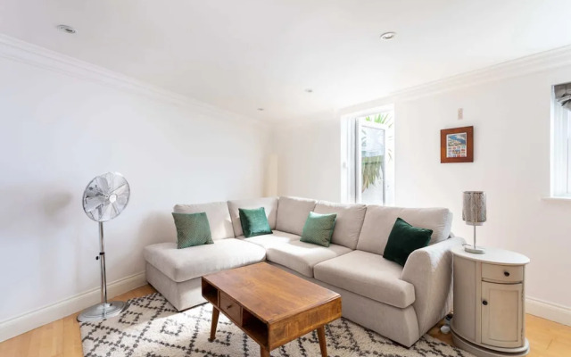 Duke of Clarence Duplex