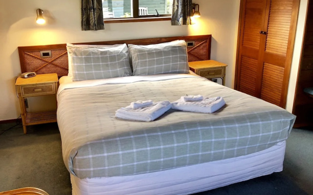 Pacific Harbour Villas