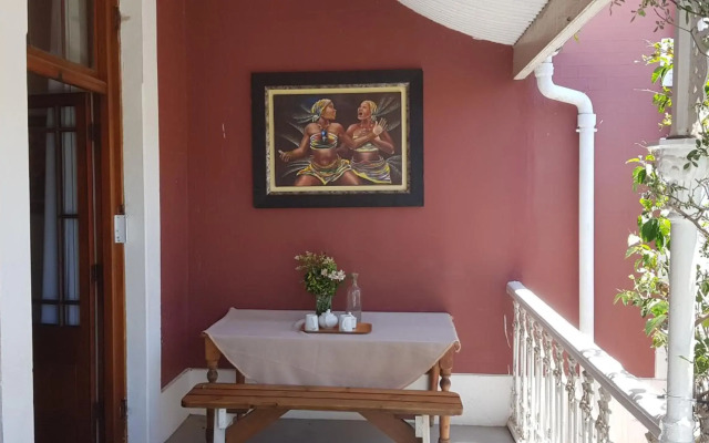Kelkiewyn Guesthouse Caledon